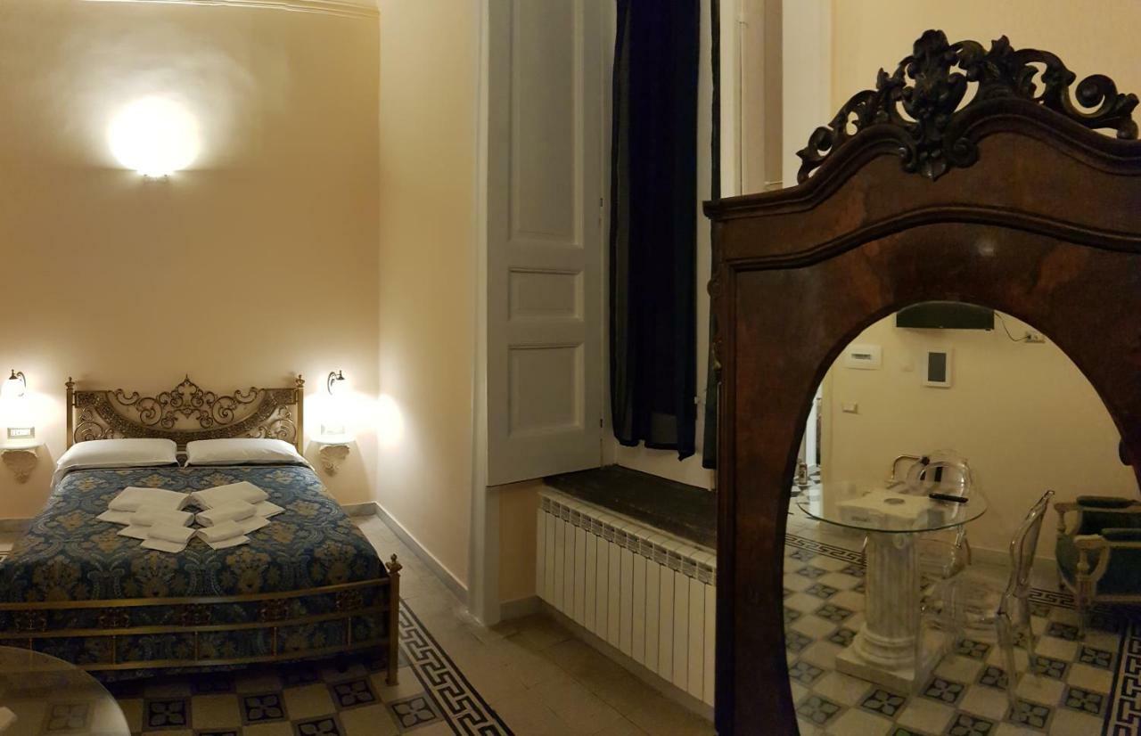 Residence San Mattia Napoli Eksteriør billede