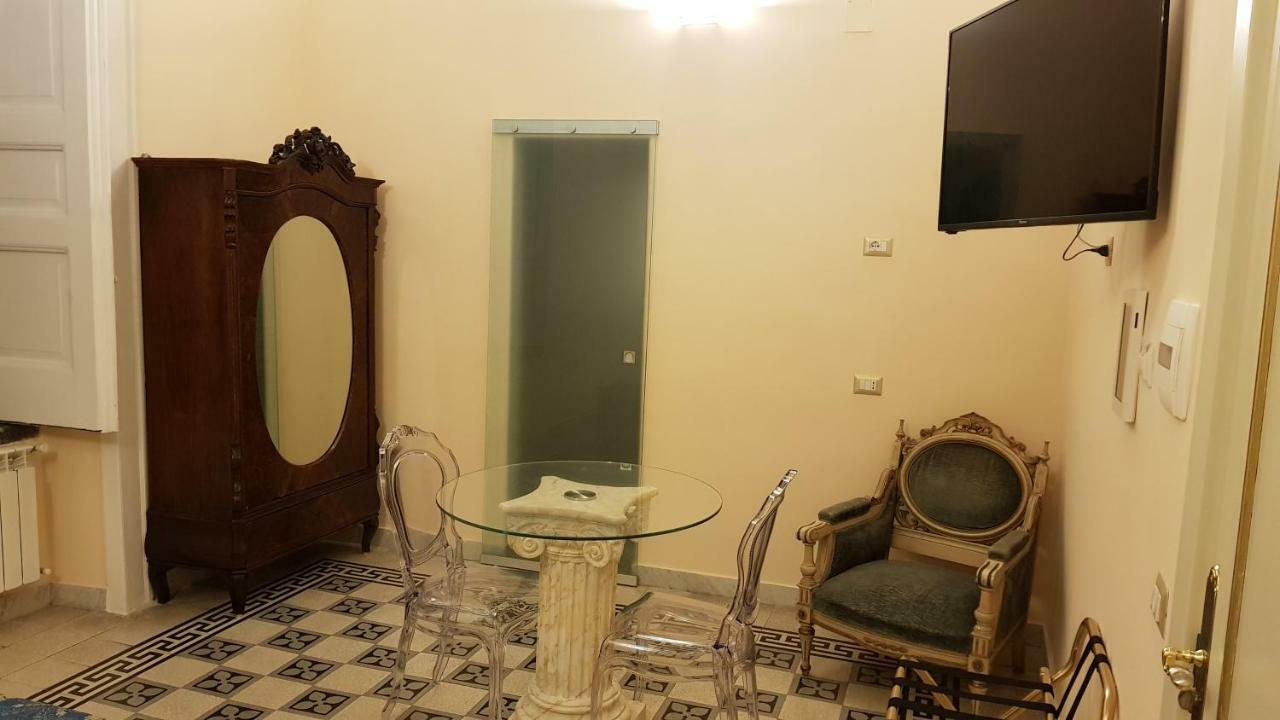 Residence San Mattia Napoli Eksteriør billede