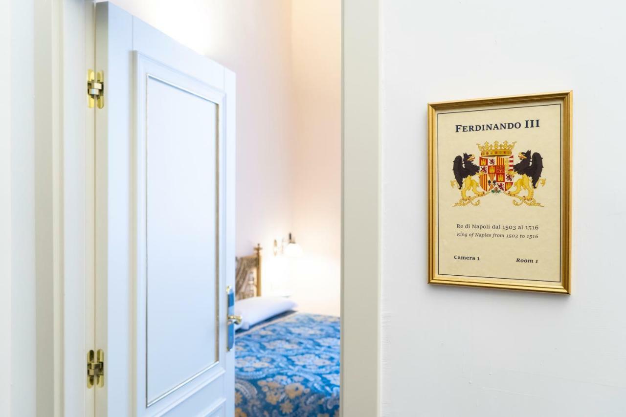 Residence San Mattia Napoli Eksteriør billede